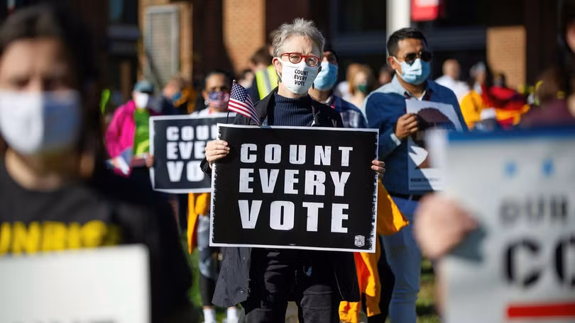 Tình hình kiện tụng của Tổng thống Trump tại các bang chiến địa