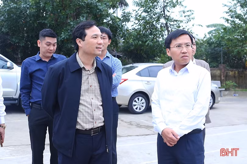 Xây dựng nhà văn hoá cộng đồng kiên cố là nơi tránh lũ an toàn cho Nhân dân