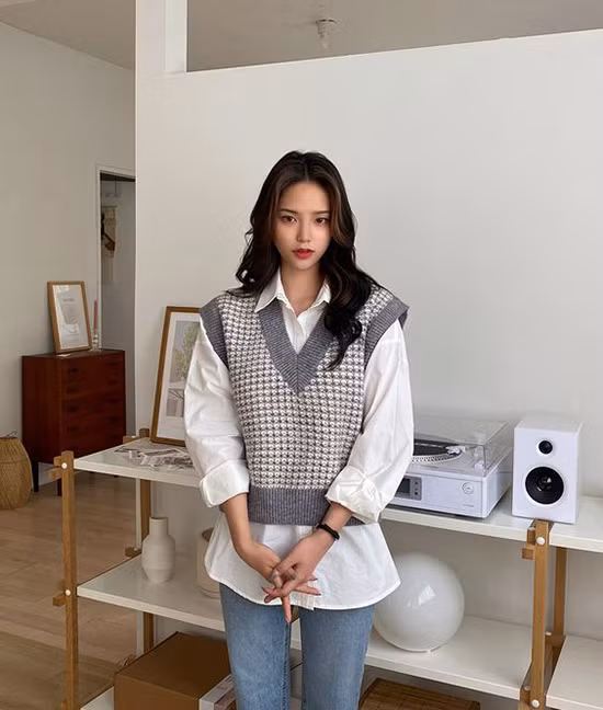 Hai mẫu áo cho ngày se lạnh