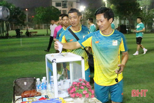 Khởi tranh Giải bóng đá lão tướng tranh cúp Nam Sport lần thứ 3