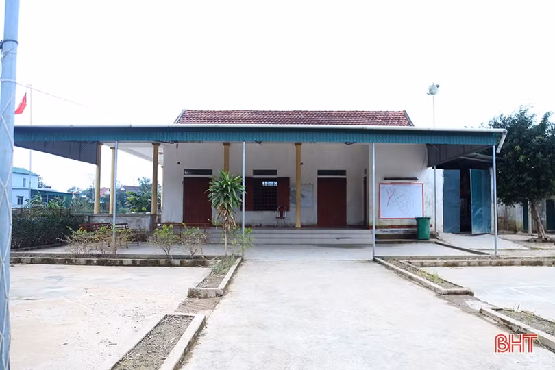 Xây dựng nhà văn hoá cộng đồng kiên cố là nơi tránh lũ an toàn cho Nhân dân