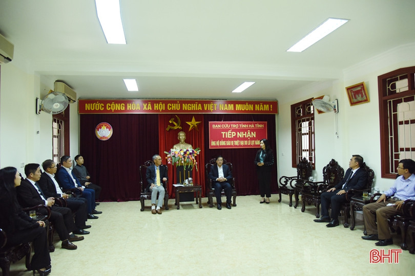 Hơn 216 tỷ đồng của 3.290 tổ chức, cá nhân ủng hộ đồng bào vùng lũ Hà Tĩnh