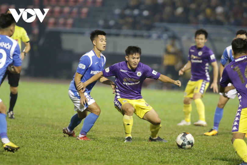 Những cầu thủ “bước ra ánh sáng” ở V-League 2020