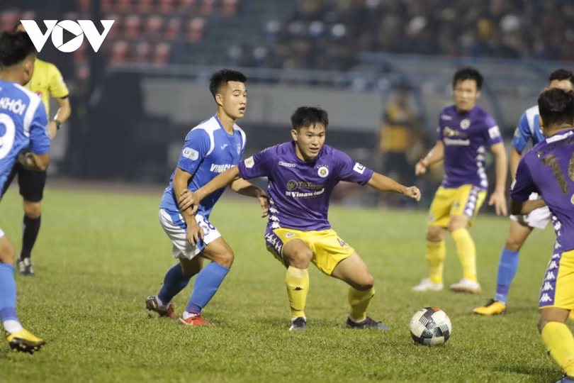 Những cầu thủ “bước ra ánh sáng” ở V-League 2020