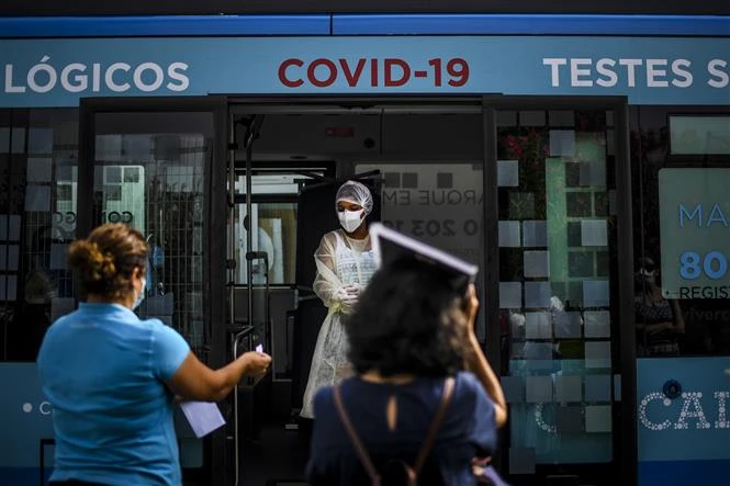 Covid-19 tới sáng 9/11: Thế giới trên 1,2 triệu người tử vong, châu Âu ngày càng nghiêm trọng