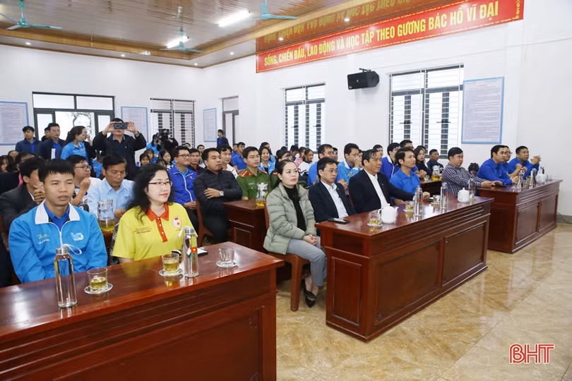 San sẻ yêu thương cùng miền Trung