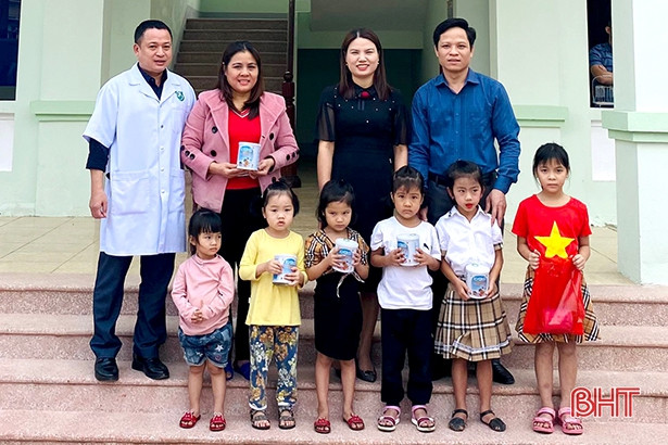Nâng cao trình độ chuyên môn về lĩnh vực tâm thần cho cán bộ y tế Hà Tĩnh