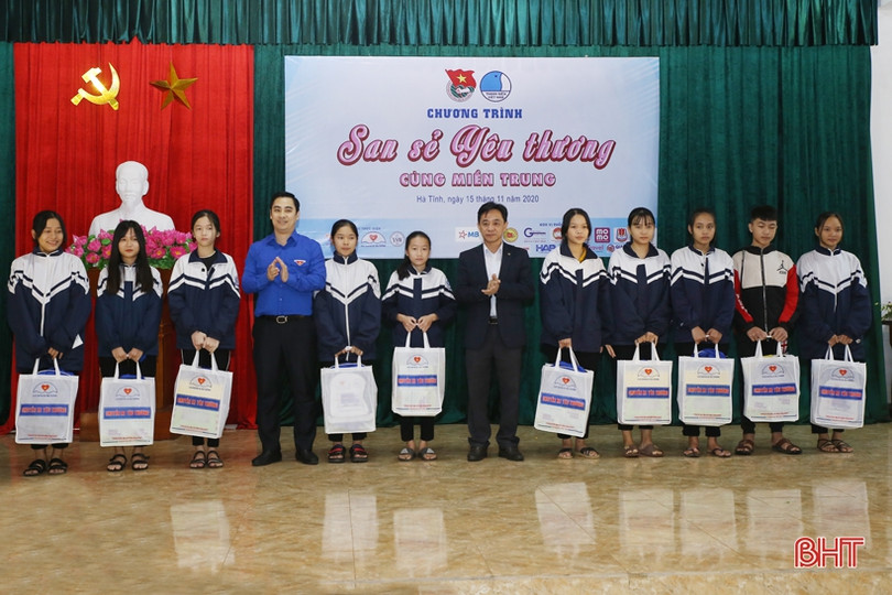 San sẻ yêu thương cùng miền Trung