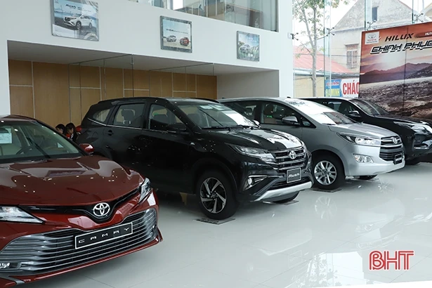 Hạn giảm phí trước bạ cận kề, thị trường ô tô Hà Tĩnh “tăng nhiệt”