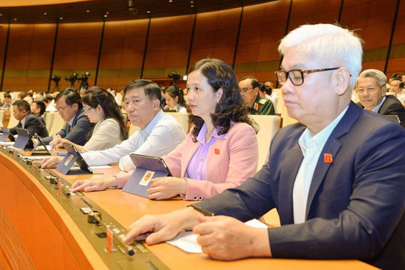 Quốc hội thông qua chỉ tiêu GDP tăng 6% trong năm 2021