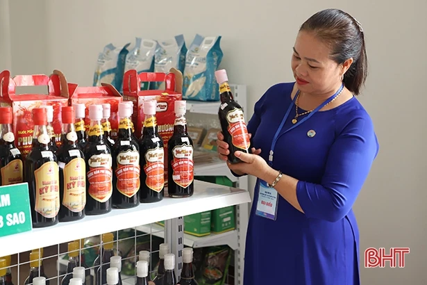 Hà Tĩnh ghi danh sản phẩm tiêu biểu khu vực, tạo chỗ đứng trên thị trường toàn quốc ảnh 6 Hà Tĩnh ghi danh sản phẩm tiêu biểu khu vực, tạo chỗ đứng trên thị trường toàn quốc