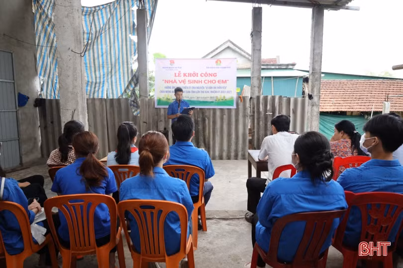 Tuổi trẻ TP Hà Tĩnh hỗ trợ xây dựng các công trình cho thiếu nhi 