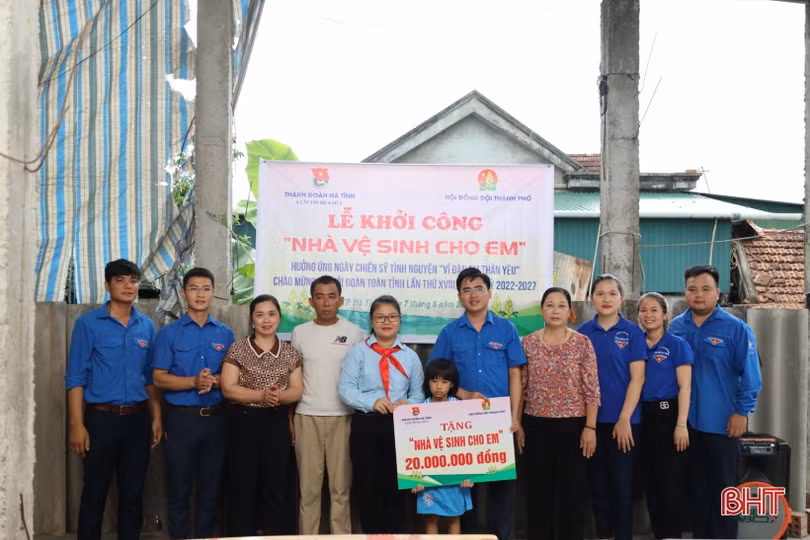 Tuổi trẻ TP Hà Tĩnh hỗ trợ xây dựng các công trình cho thiếu nhi 