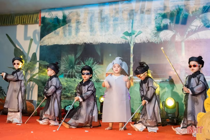 Học sinh Trường Mầm non Trung Kiên hào hứng với “Lời thì thầm cổ tích”