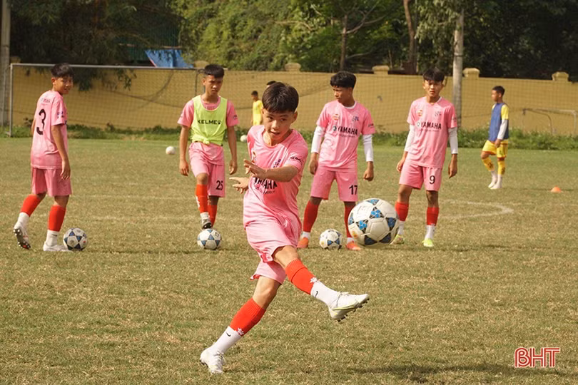 U15 Hồng Lĩnh Hà Tĩnh: “Đi một ngày đàng, học một sàng khôn”!