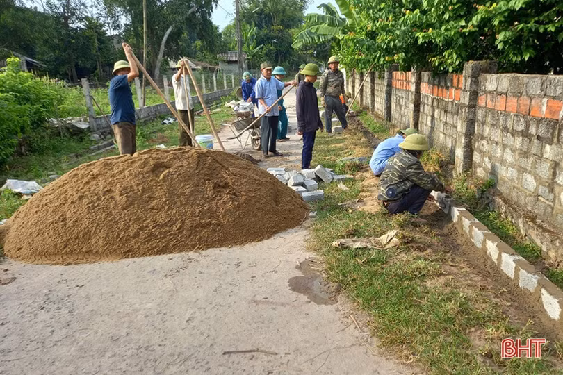 Trên quê hương “Làng đỏ” anh hùng