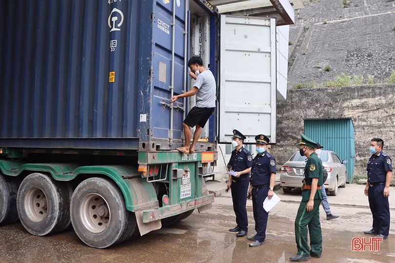 Tăng 7 bậc trong bảng xếp hạng, Hải quan Hà Tĩnh giữ top đầu cải cách hành chính toàn ngành