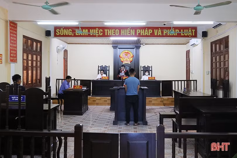 “Cha gắng cải tạo tốt để sớm được về với ông bà và chúng con...”