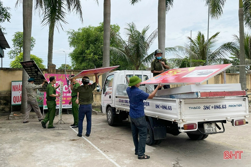 Xử phạt 40 trường hợp lấn chiếm hành lang ATGT đô thị Thạch Hà