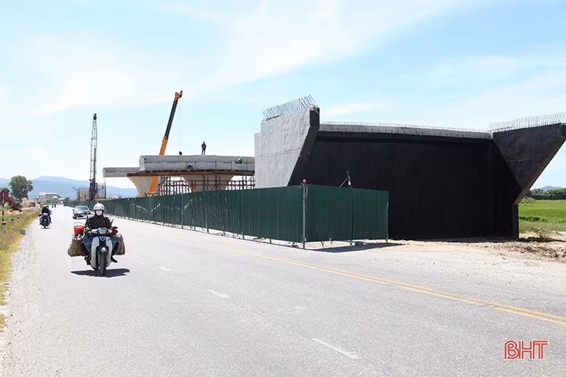 Cao tốc Diễn Châu - Bãi Vọt đoạn qua Hà Tĩnh tiến độ như thế nào?