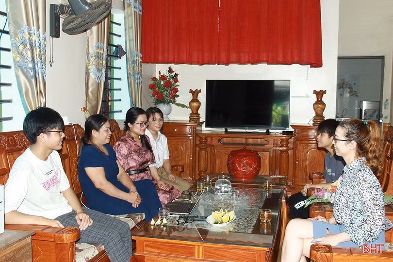 Nam sinh Hà Tĩnh vượt khó, giành 4 suất học bổng từ Mỹ