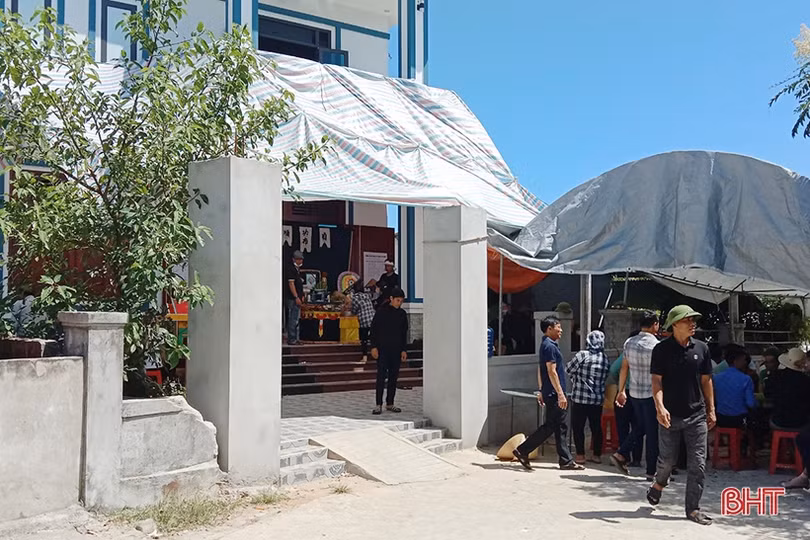 Đi câu mực trong đêm, một phụ nữ ở Cẩm Xuyên đuối nước thương tâm