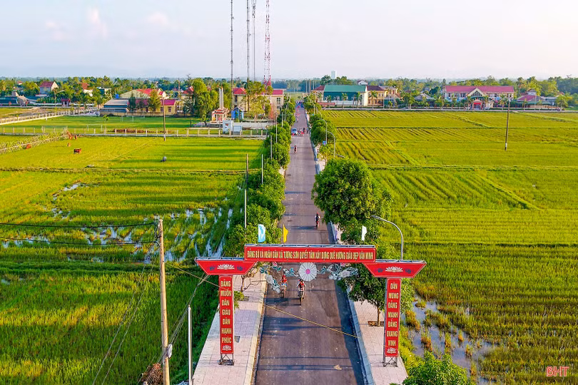 Tập trung lãnh đạo, chỉ đạo thực hiện xây dựng tỉnh Hà Tĩnh đạt chuẩn nông thôn mới