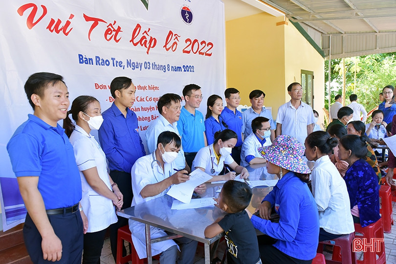 Nhiều hoạt động ý nghĩa hỗ trợ đồng bào dân tộc Chứt đón Tết Lấp lỗ