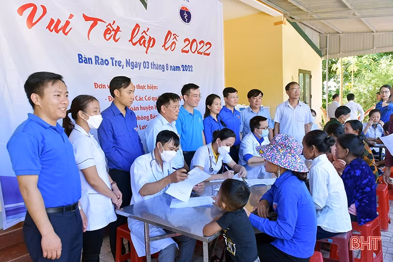 Nhiều hoạt động ý nghĩa hỗ trợ đồng bào dân tộc Chứt đón Tết Lấp lỗ