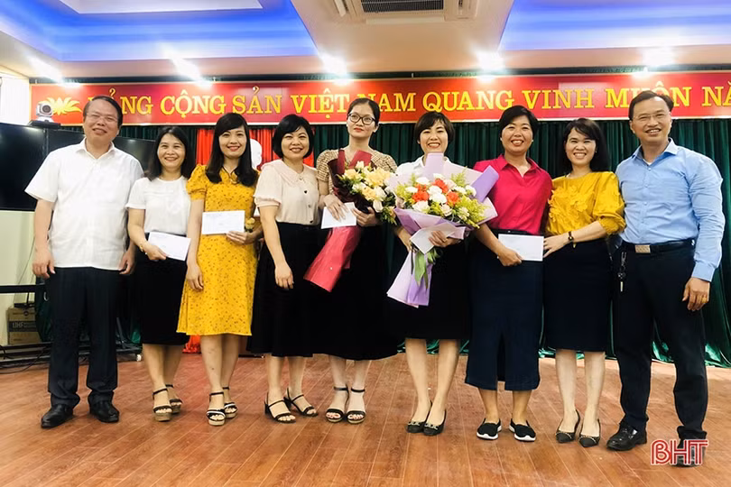 Chuyện thêm về nữ cán bộ công đoàn Hà Tĩnh nhận Giải thưởng Công đoàn Giáo dục Việt Nam