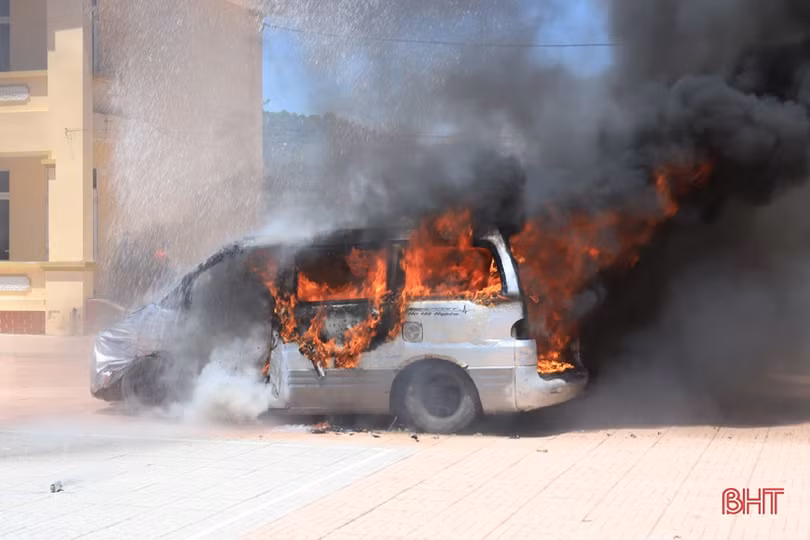 Gay cấn màn diễn tập phòng chống gây rối an ninh trật tự ở Hương Sơn