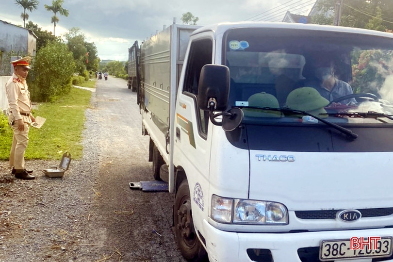 Công an huyện Kỳ Anh xử phạt 70 trường hợp vi phạm nồng độ cồn