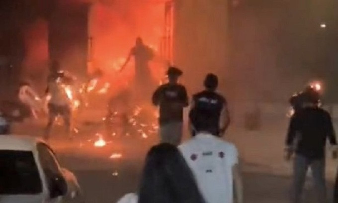 Cháy hộp đêm ở Thái Lan, 13 người chết