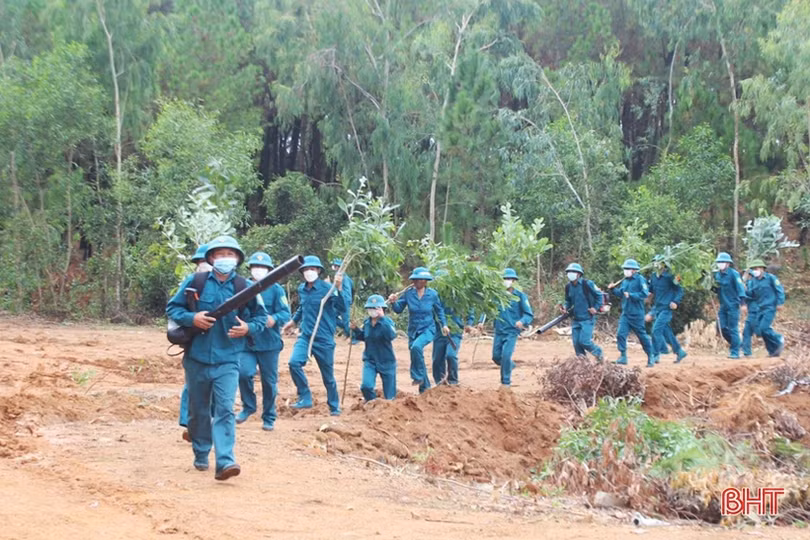 Phát huy truyền thống, xây dựng LLVT Hà Tĩnh vững mạnh, đáp ứng yêu cầu nhiệm vụ trong tình hình mới