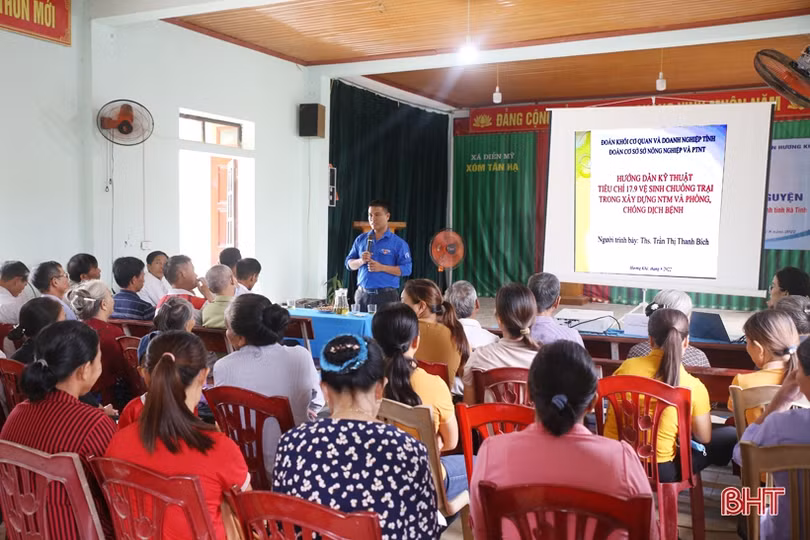 Cán bộ, đoàn viên chung sức hỗ trợ xã Điền Mỹ xây dựng nông thôn mới