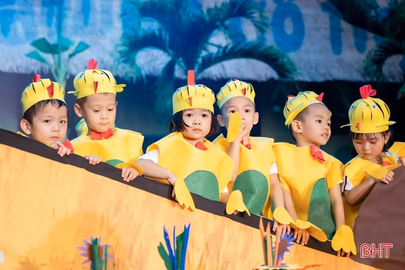 Học sinh Trường Mầm non Trung Kiên hào hứng với “Lời thì thầm cổ tích”