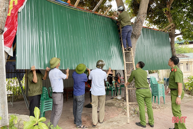 Xử phạt 40 trường hợp lấn chiếm hành lang ATGT đô thị Thạch Hà