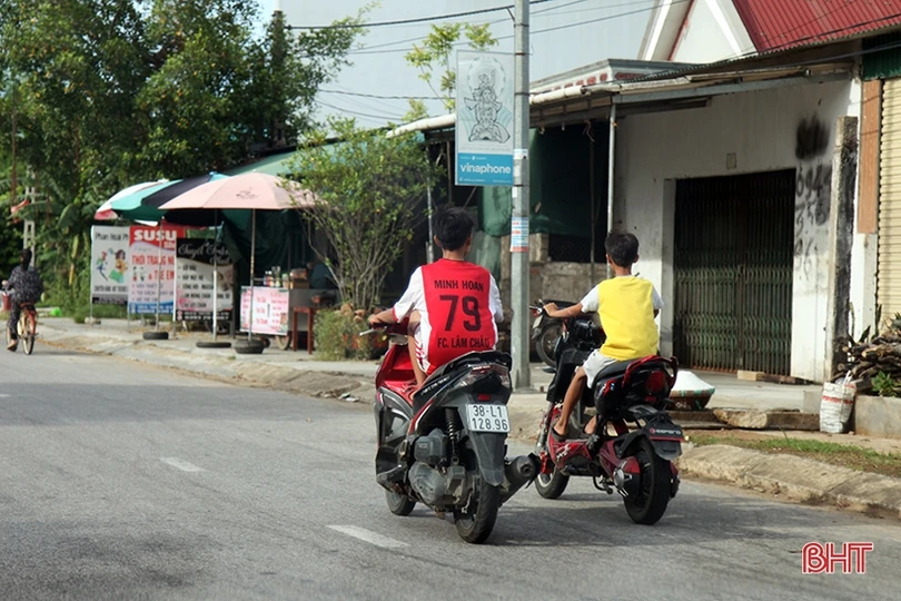 Hà Tĩnh: Báo động tình trạng học sinh vi phạm an toàn giao thông dịp nghỉ hè