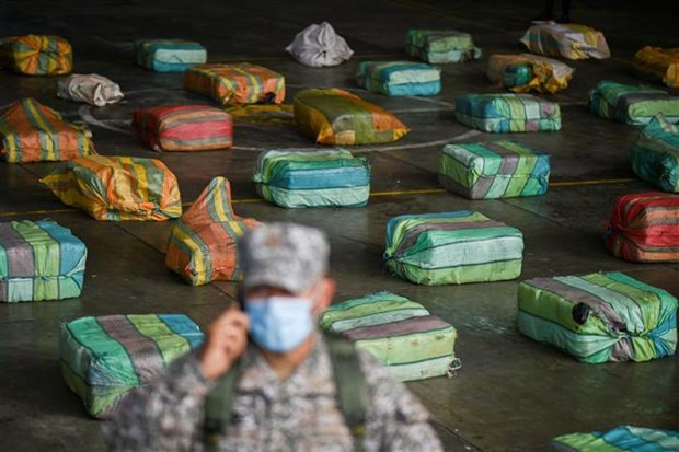 Hải quân Guinea phát hiện và thu giữ gần ba tấn cocaine