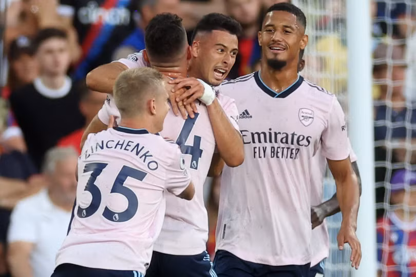 Sao trẻ giúp Arsenal thắng trận mở màn Premier League