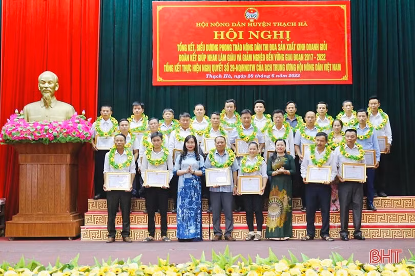 Từ tay trắng trở thành nông dân sản xuất, kinh doanh giỏi