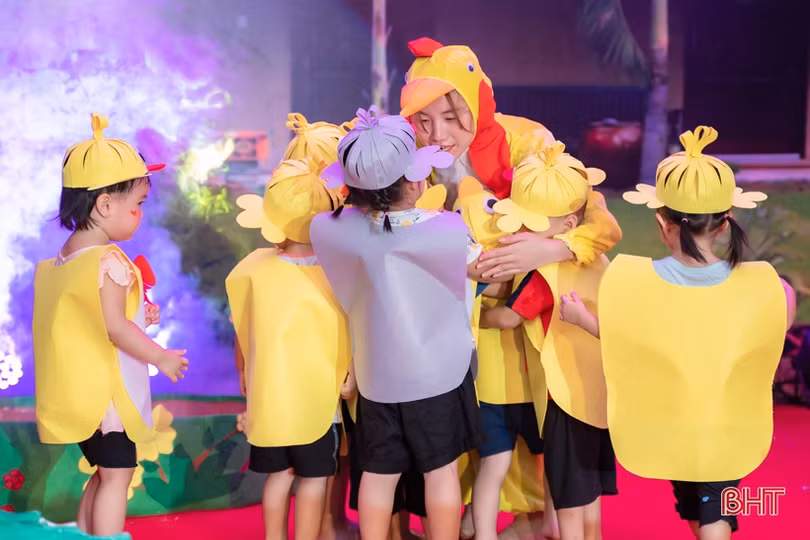 Học sinh Trường Mầm non Trung Kiên hào hứng với “Lời thì thầm cổ tích”