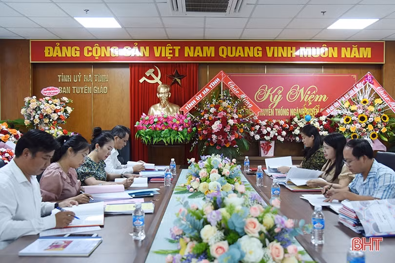 Sức lan tỏa từ Cuộc thi viết về bảo vệ nền tảng tư tưởng của Đảng ở Hà Tĩnh