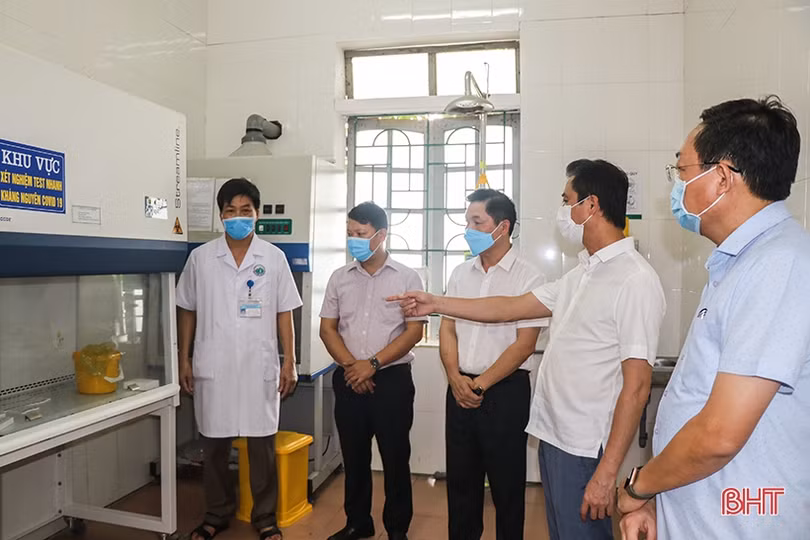 Can Lộc cần tăng cường thêm điểm test nhanh kháng nguyên, sàng lọc virus SARS-CoV-2 cho người dân