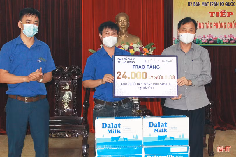 Nhiều doanh nghiệp, nhà hảo tâm hỗ trợ Hà Tĩnh phòng, chống dịch Covid-19
