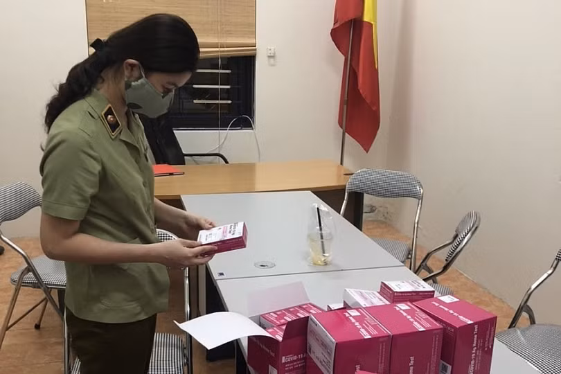 Cảnh giác khi mua bộ kit test nhanh COVID-19