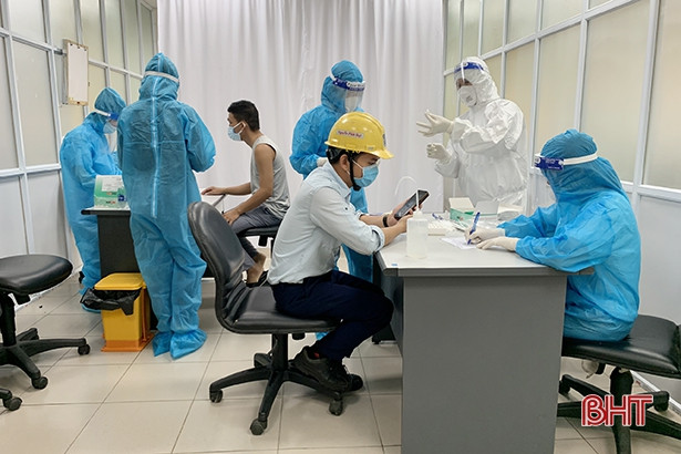 2.000 mẫu test nhanh Covid-19 của lao động Công ty Formosa Hà Tĩnh đều âm tính