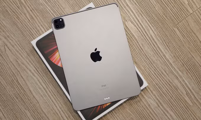 iPad Pro dùng chip M1 mới về Việt Nam đã “cháy hàng”