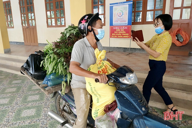 Xem nông dân Hà Tĩnh tiếp sức cho công tác phòng, chống Covid-19