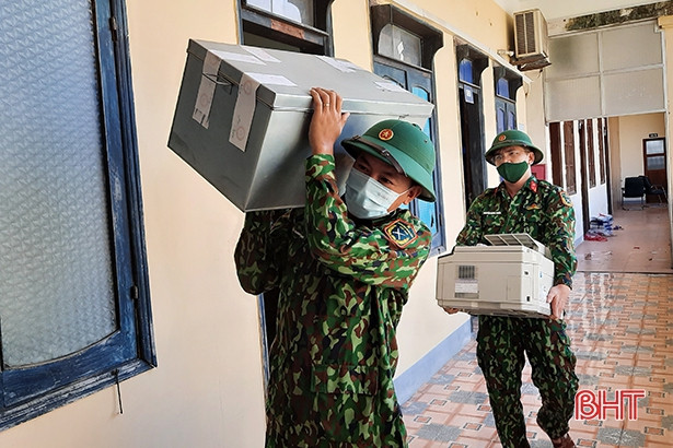 Hà Tĩnh: Chuẩn bị mặt bằng xây dựng khu điều trị bệnh nhân Covid-19 nhẹ